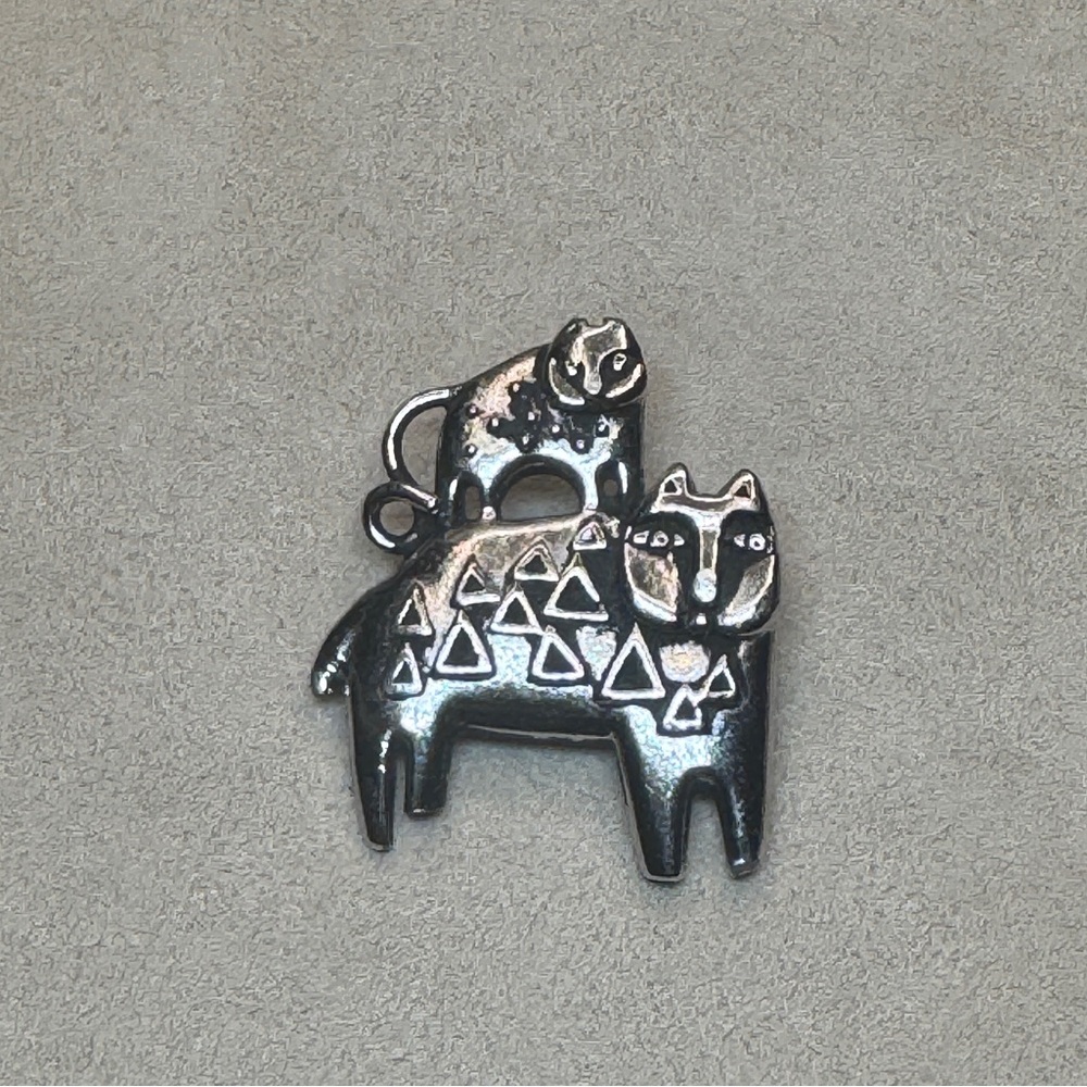 1993 Vintage Laurel Burch “Feline Family” Silver-tone Brooch